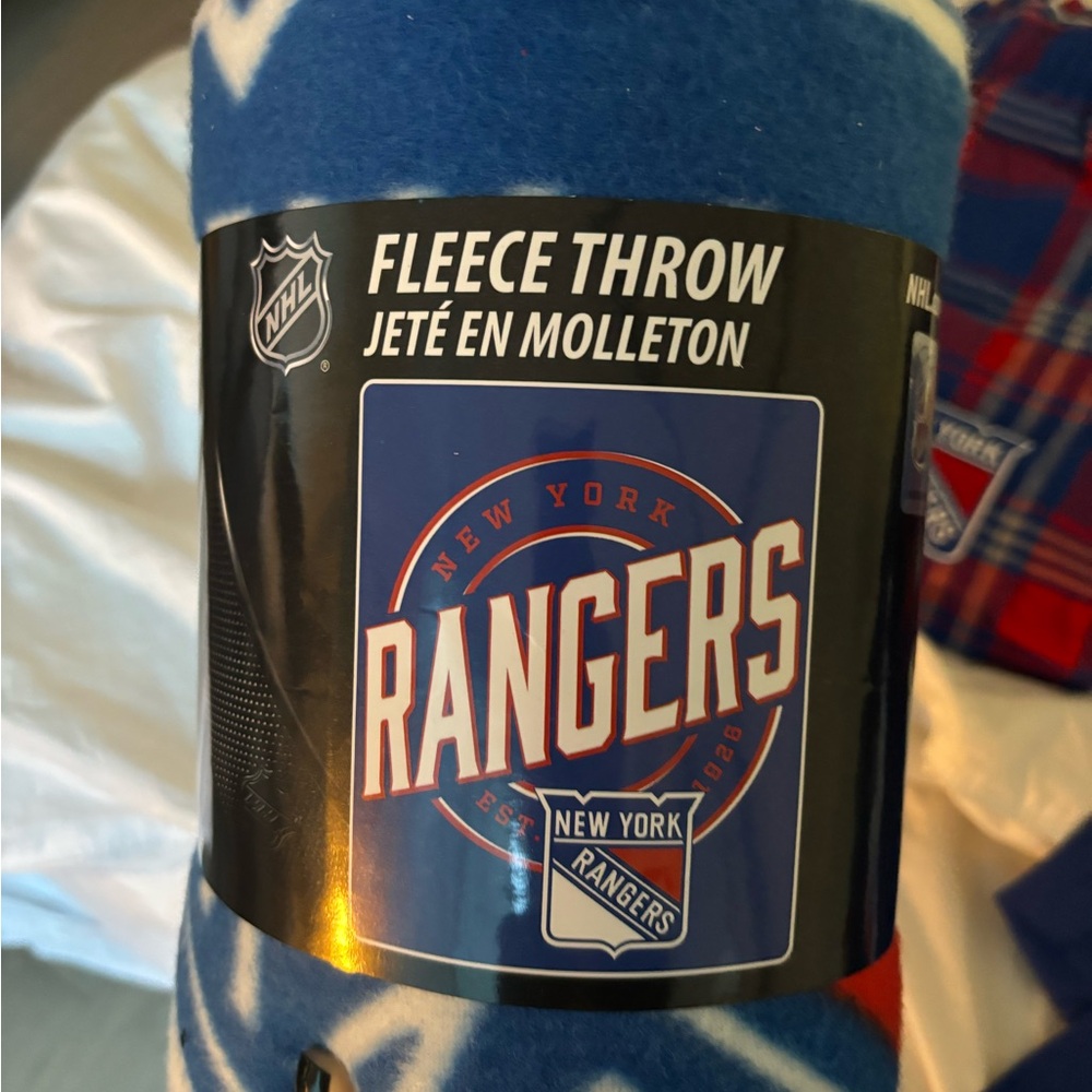 New York Rangers attire bundle - Picture 6 of 8